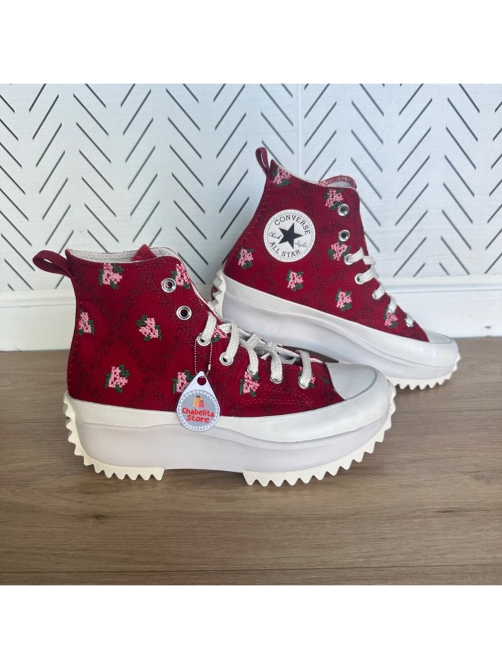 ✨Converse Run Star Hike Hi 7.5 Womens shoes Cross Stitch Roses Sneakers A14885C